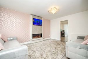 Photo 19- click for photo gallery